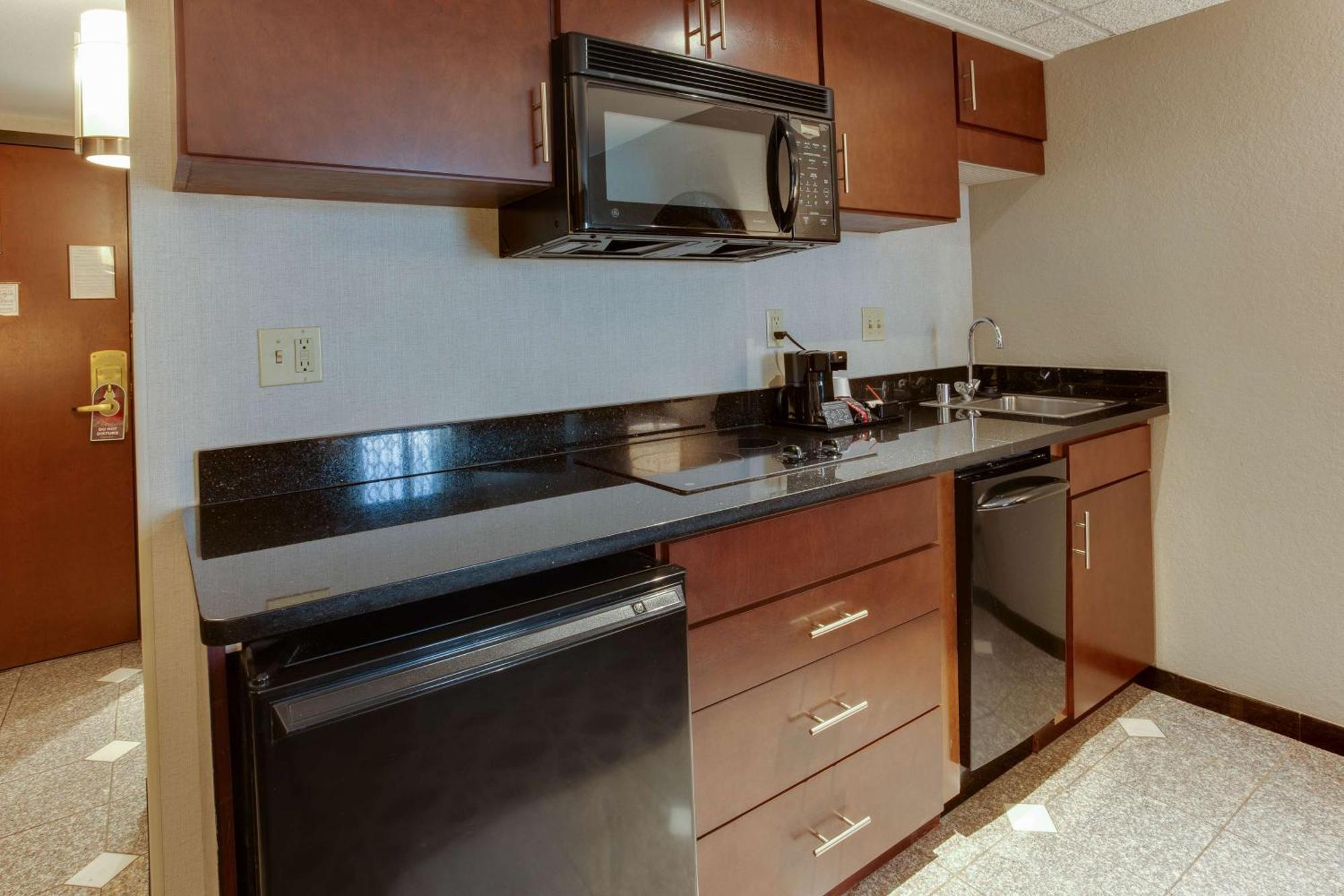 Drury Inn & Suites Louisville East Buitenkant foto